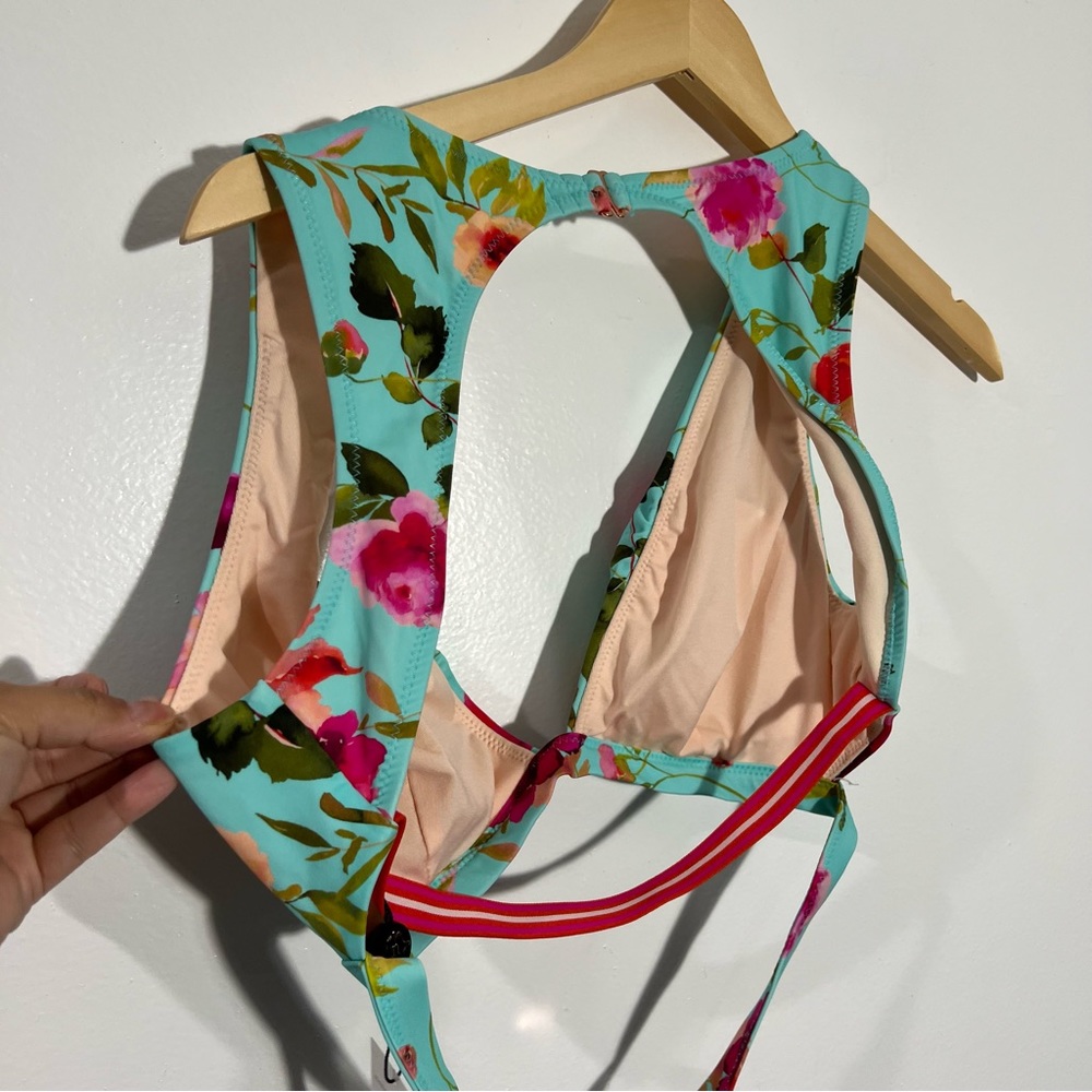 Nanette Lepore Floral Bikini Top Size 10 - Picture 6 of 12